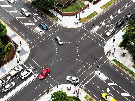 Automated Pedestrian Crosswalk Signals In Beverly Hills - Canyon News