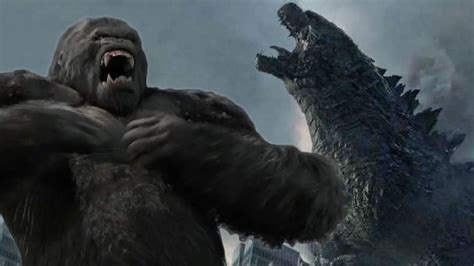 New Skull Island Poster Points To Future King Kong vs Godzilla Battle