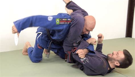 A Triangle Choke Escape that Requires Almost No Training... - Grapplearts