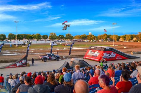 Prepare to SMASH - La Crosse Speedway