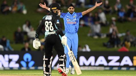 New Zealand vs India: Arshdeep Singh cherishes benefits of bowling partnership with Umran Malik ...