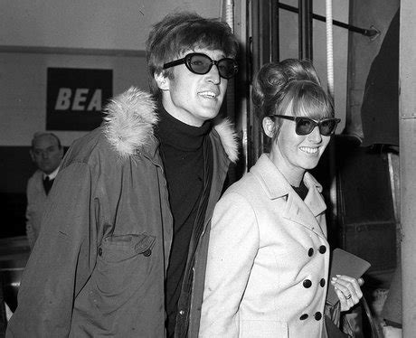 John Lennon's Secret Wife: In Loving Memory Of Cynthia - Heart