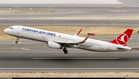 TC-JSY | Airbus A321-231 | Turkish Airlines | Ömür Sadikoglu | JetPhotos