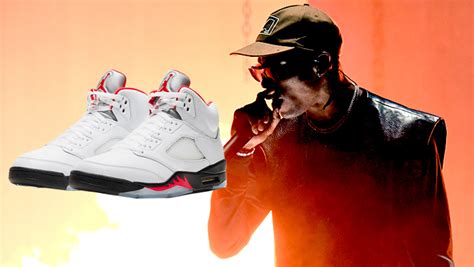 Where To Buy Travis Scotts The Scotts Merch And The Fire Red Jordan 5s