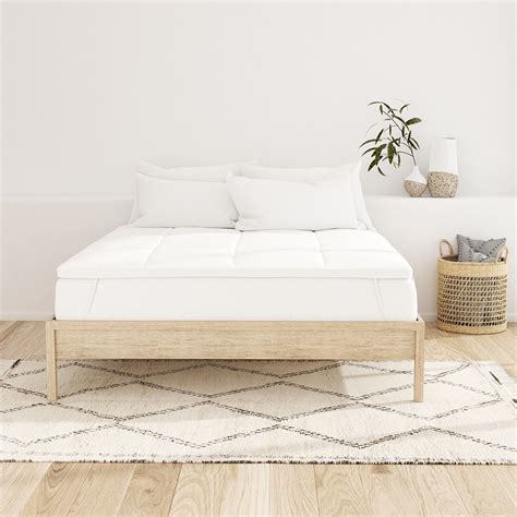 Ultra Plush Mattress Toppers online at LINENS & HUTCH