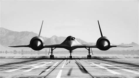 Black and gray plane, Lockheed SR-71 Blackbird, airplane, military HD wallpaper | Wallpaper Flare