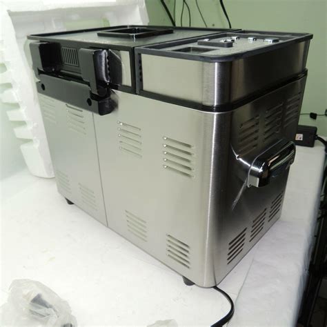 Cuisinart CBK-200 Convection Bread Maker New