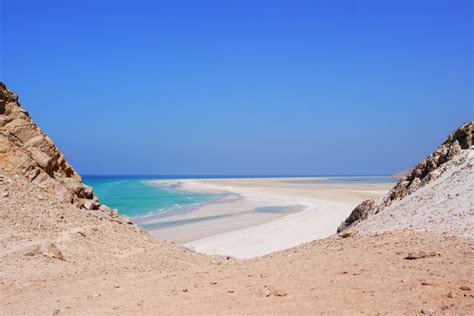 Socotra Island: Discover the Mysteries of this Amazing and Remote Place