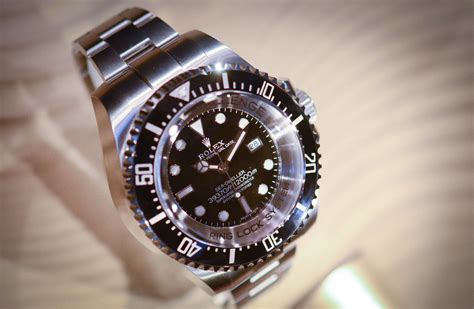 Photo Report: The Rolex Deep Sea Challenge That Accompanied James Cameron Into The Mariana ...