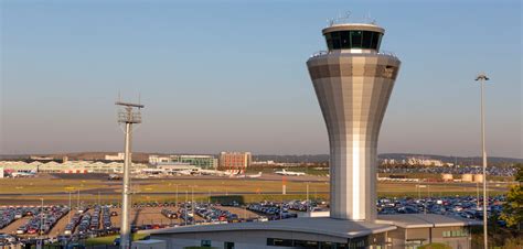 Birmingham Airport anticipates strong passenger numbers over UK bank holiday - Passenger ...