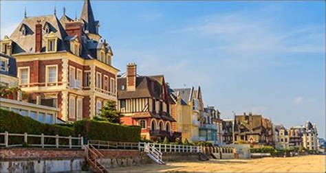 Deauville seafront | American D-Day Tours | Normandy Beaches ...