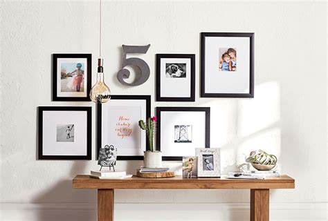 30 Family Photo Wall Ideas To Bring Your Photos Life Shutterfly