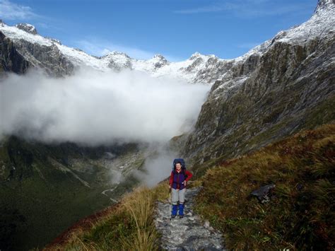 17 New Zealand trekking gear tips: What to take hiking in NZ?