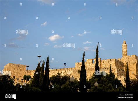 Old city walls, Jerusalem, Israel Stock Photo - Alamy