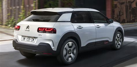 2019 Citroen C4 Cactus facelift unveiled - Photos