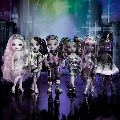 Rainbow High Shadow High Dolls S1 Assortment - 583523 | Blain's Farm ...