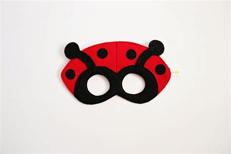 LADYBUG Mask | Etsy | Insect crafts, Ladybug, Felt crafts christmas