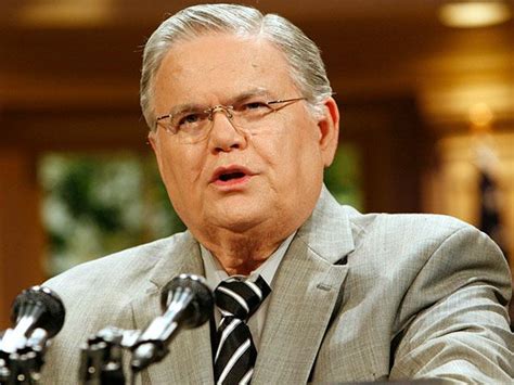 80-Year-Old Megachurch Pastor John Hagee Has COVID, 'Asks You to Pray for Him Daily' | CBN News