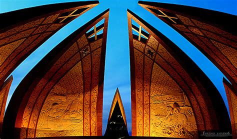 A Look into Pakistan Monument - Youlin Magazine