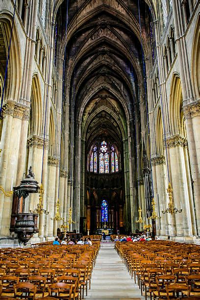 Reims Cathedral Interior Reims France Stock Photos, Pictures & Royalty-Free Images - iStock