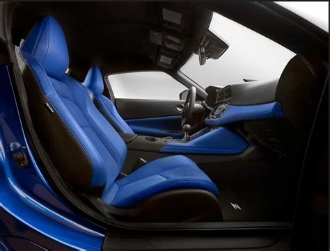 2023 Nissan Z Interior: Inside the New 400-HP Coupe | TractionLife