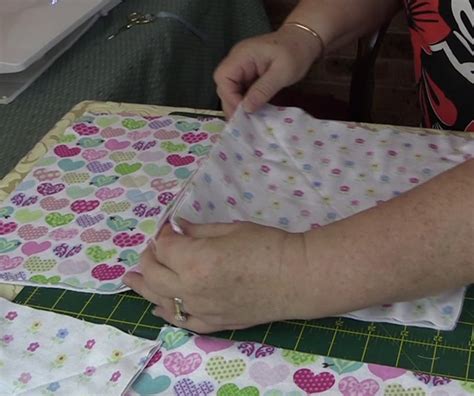 Easiest Ever Rag Quilt Tutorial- Ideal for Beginners - Alanda Craft