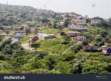 1,033 Shanty Town Africa Images, Stock Photos & Vectors | Shutterstock