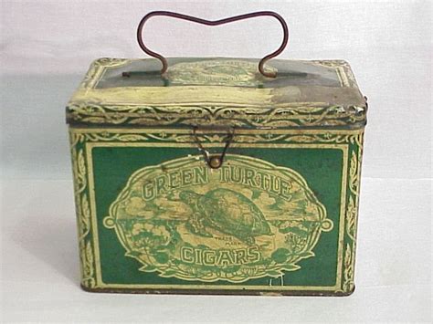 1000+ images about Old Lunch Boxes on Pinterest | Vinyls, Metals and Walt disney