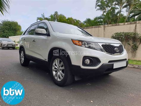 Dealership Second Hand Kia Sorento 2012 - lexpresscars.mu