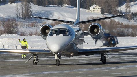 Planespotting Action | Samedan Airport 10.01.2021 - YouTube