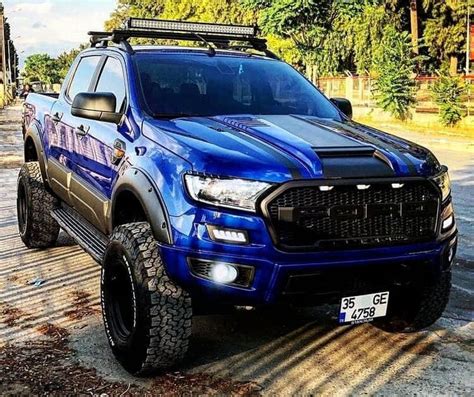 Ford Ranger Wildtrak - Modified Blue Truck