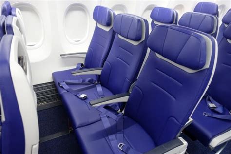 Southwest Airlines Boeing 737 Max 8 Standard Seats Pitch Legroom Photos ...