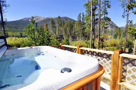 Romantic Cabins with Hot Tub in Colorado ️