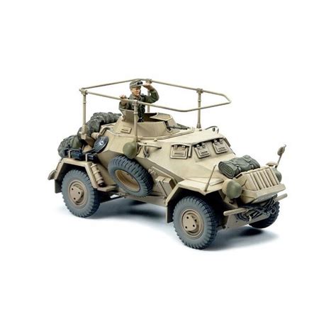 Sd.Kfz.223 Leichter Panzerspähwagen (Fu) TAMIYA 35268 1/35ème maquette char promo