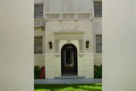 Mid-Wilshire Apartments - Los Angeles, CA 90020