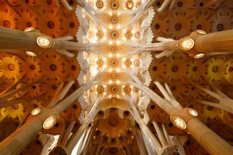 Sagrada Familia Interiors | Understanding Gaudi's Architecture