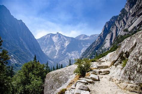 Mist Falls - Explore the Beauty of Kings Canyon National Park