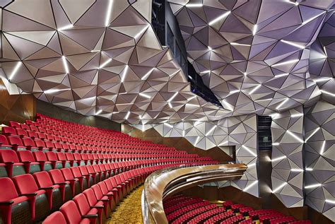 Ciputra Artpreneur / Benoy | ArchDaily