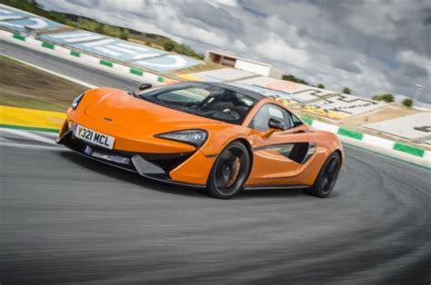 McLaren 570S Coupé Named Best of Best - Just British