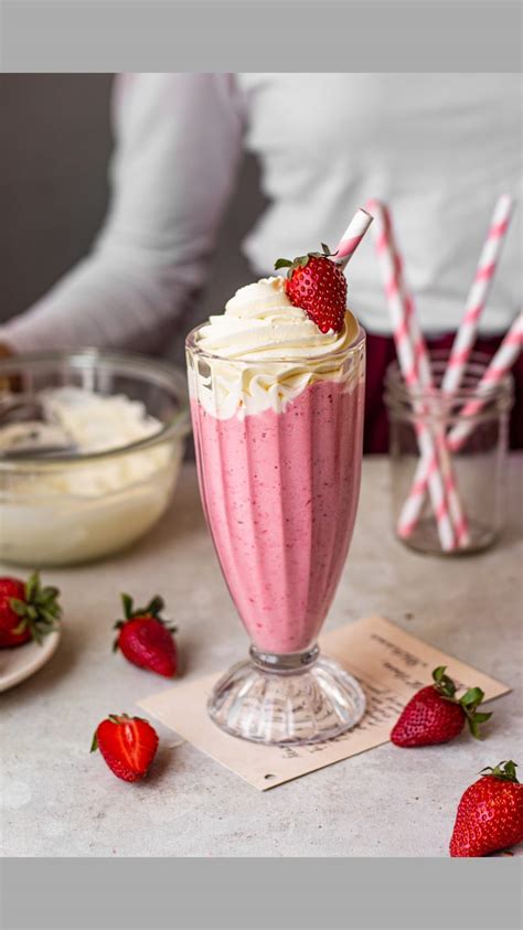 Strawberry Milkshake- with 3 ingredients - Bake with Shivesh