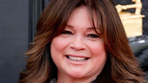 Valerie Bertinelli reflects on Jenny Craig ads, weight, 'fat clothes'