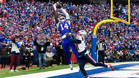 Every Buffalo Bills wide receiver Stefon Diggs catch from 104-yard game ...