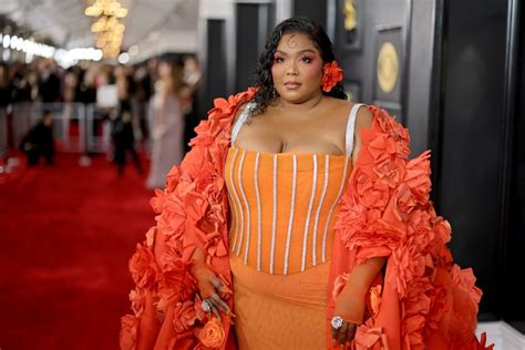 Lizzo Sued by Former Dancers in Sexual Harassment Lawsuit | POPSUGAR Celebrity