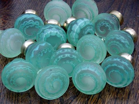 19 best Feeling Blue? Glass Door Knobs & Cupboard Knobs images on Pinterest | Glass door knobs ...