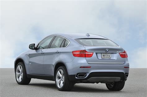 News Cars: 2011 BMW X6 Review