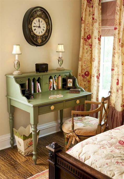 quaint cottage decorating - Google Search | Living room decor set ...