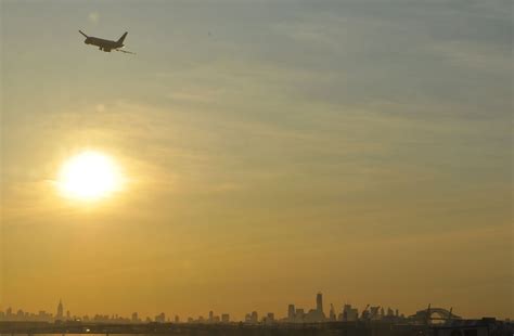 NYC skyline from Newark International Airport : pics