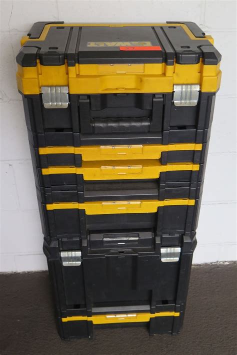 DeWalt Multi-Section Stacking Heavy Duty Tool Box - Oahu Auctions