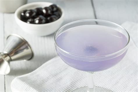 15 Gin Cocktails You're Missing Out On