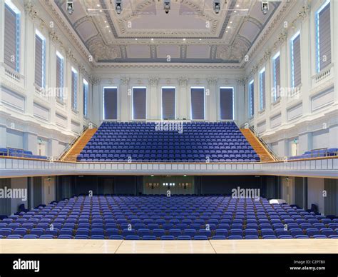 Birmingham Town Hall Stock Photo - Alamy